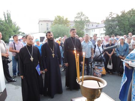 Всеукраинский Крестный ход мира, любви и молитвы за Украину