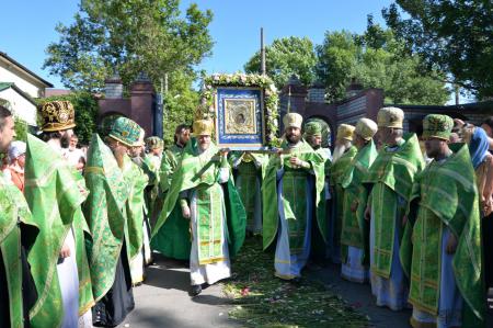 В День Святого Духа в Херсон прибыла чудотворная Касперовская икона Божией Матери 