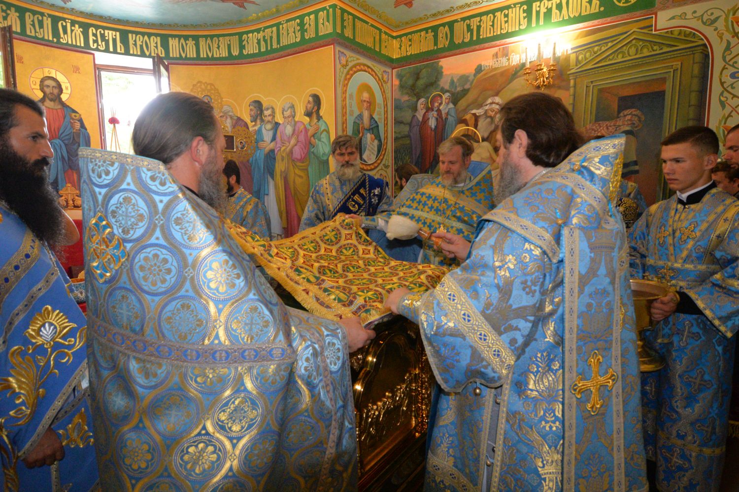 В Чернобаевке освятили храм Саввы Освященного
