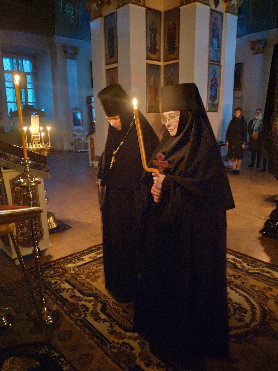 В Херсоне митрополит Иоанн постиг послушницу в монахини