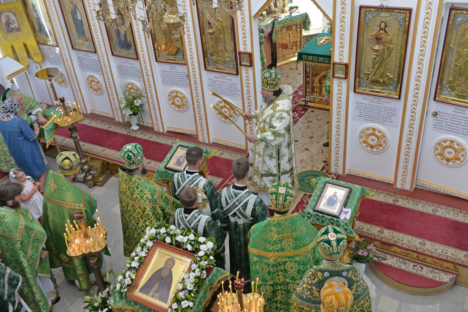 В Железном Порту провели крестный ход