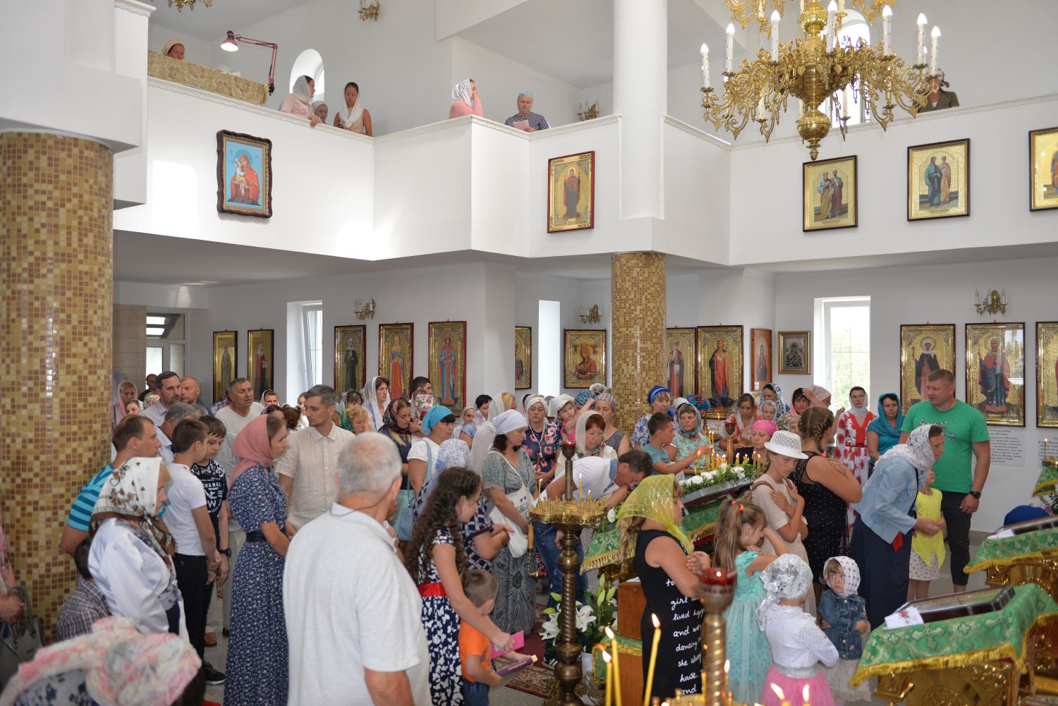 В Железном Порту провели крестный ход