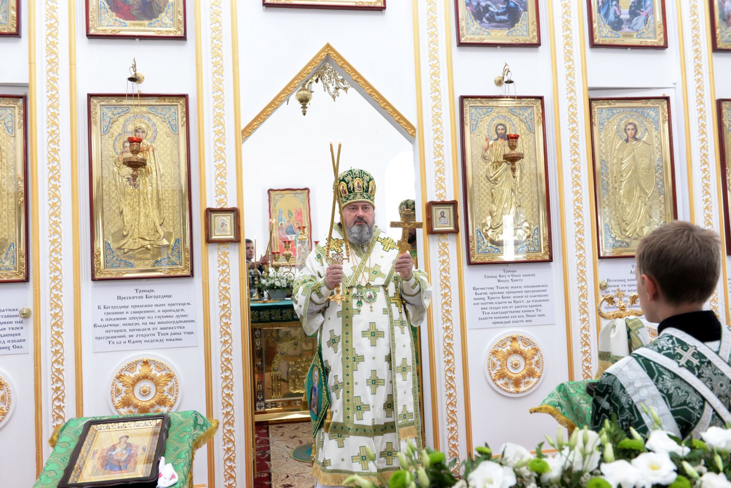 В Железном Порту провели крестный ход